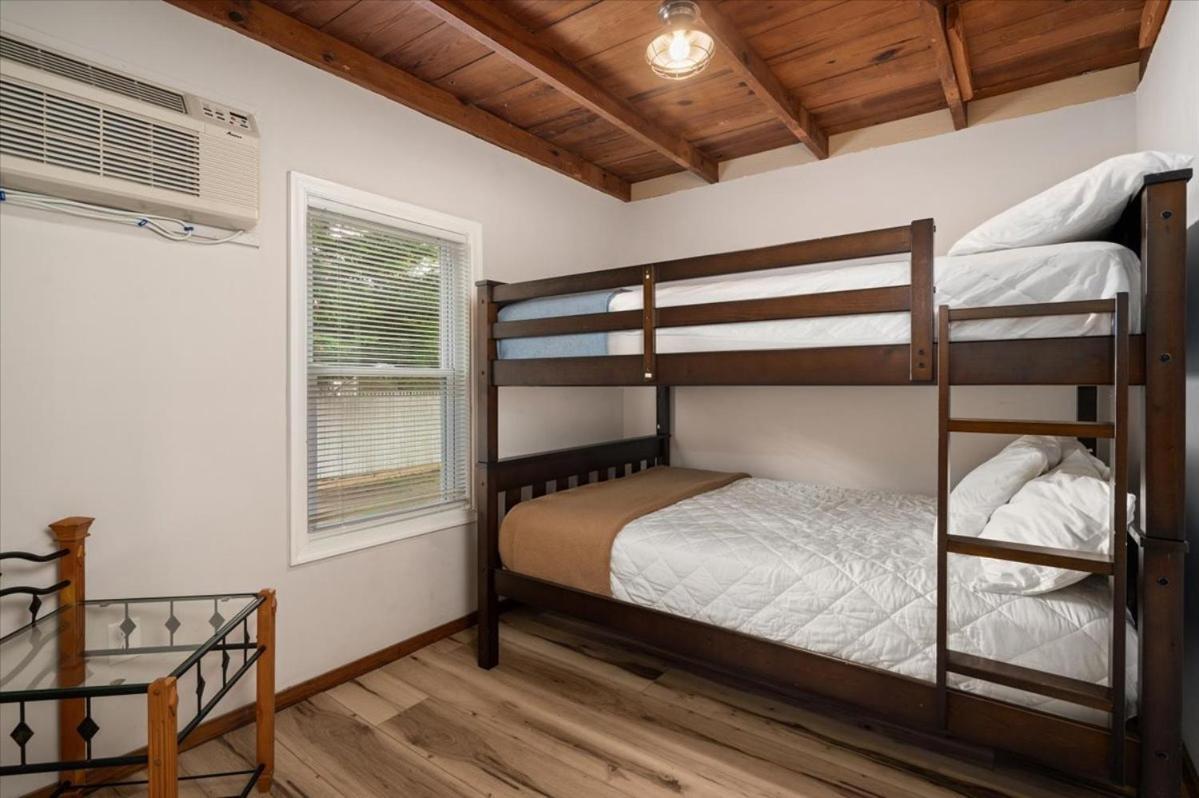 Beach Bum West-O Cabins Ocean City Ngoại thất bức ảnh